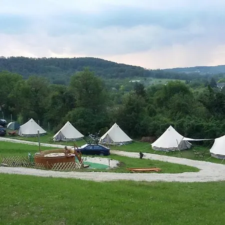 Glamp-inn Campsite