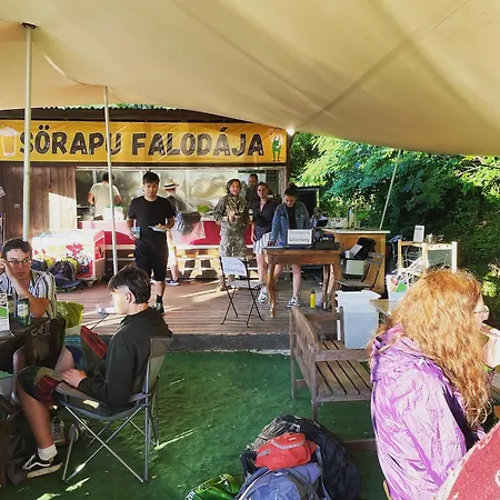 Κάμπινγκ Glamp-inn *