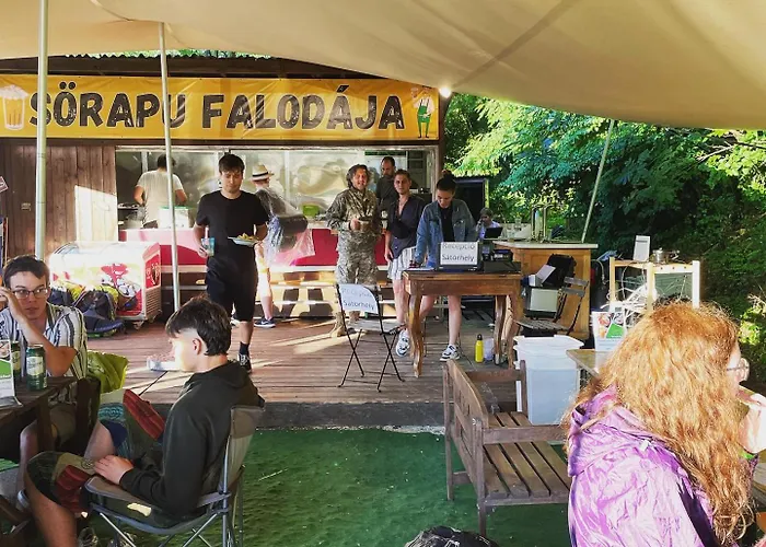 Κάμπινγκ Glamp-inn *