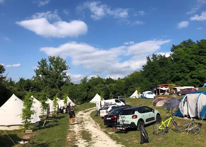 Campsite Glamp-inn *